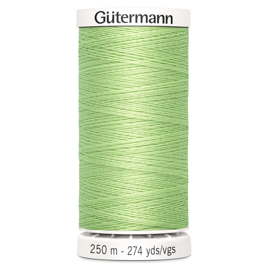 152 Gutermann Sew All 250m - Soft Green